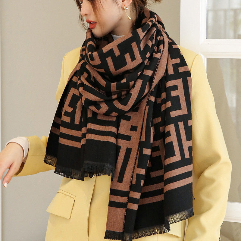 ET Letter Double-sided Thermal Thick Scarf